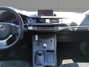 Lexus CT 200h 1.8 200h Business - Foto 12