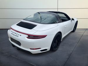 Porsche 911 Targa 4 GTS - Foto 9