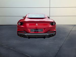Ferrari Portofino M V8  - Foto 8