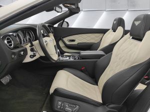 Bentley Continental GT GT V8 S Convertible - Foto 11