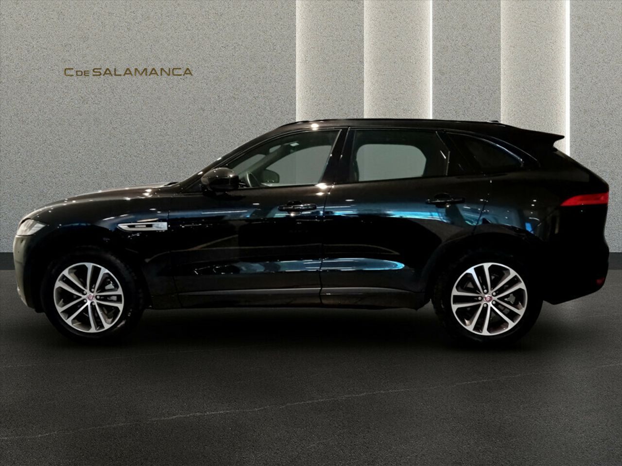 Jaguar F-Pace 2.0L i4D 132kW R-Sport Auto 180CV - Foto 11