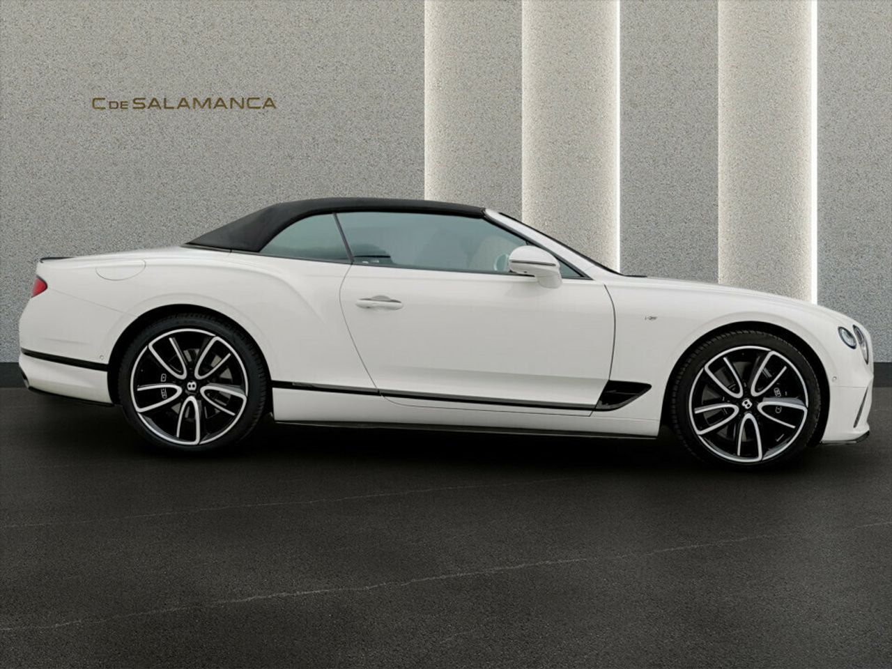 Bentley Continental GT GT V8 Convertible - Foto 20
