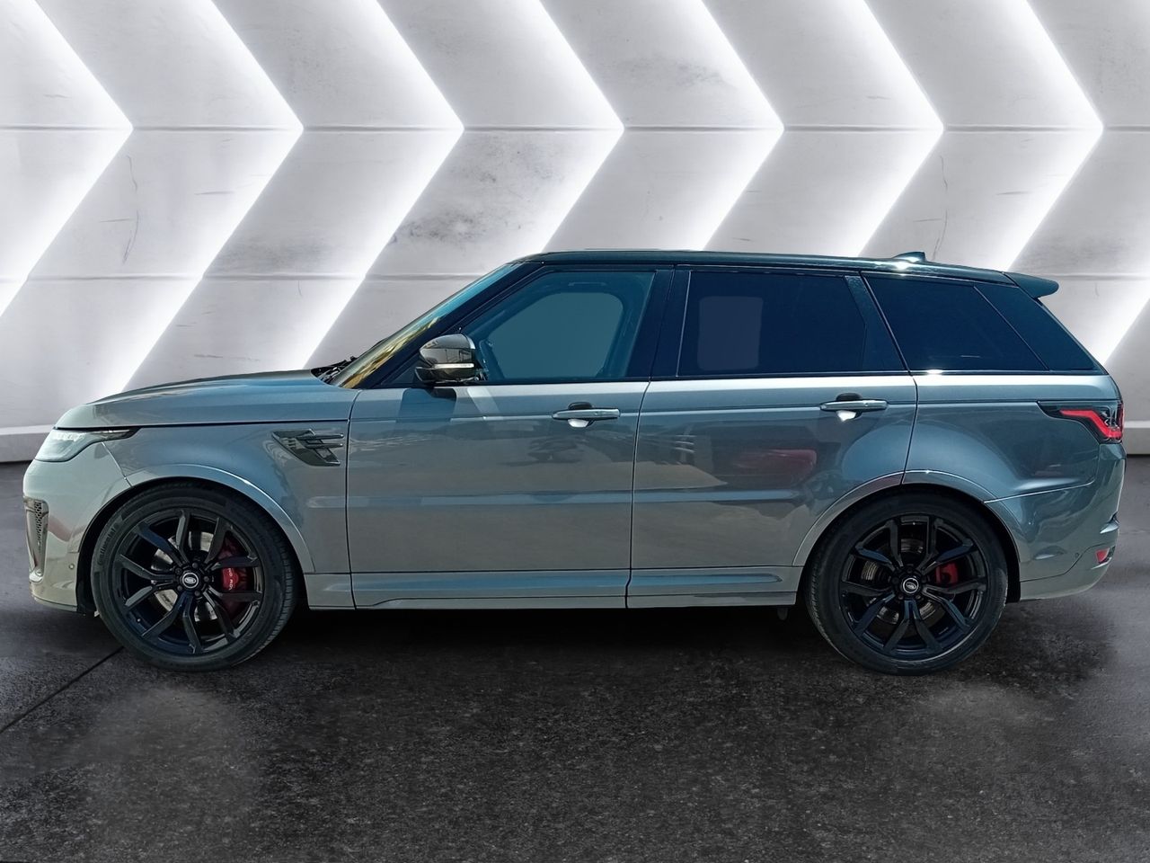 Land-Rover Range Rover Sport 5.0 V8 S/C 423kW (575CV) SVR - Foto 5