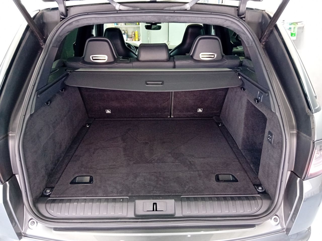 Land-Rover Range Rover Sport 5.0 V8 S/C 423kW (575CV) SVR - Foto 16