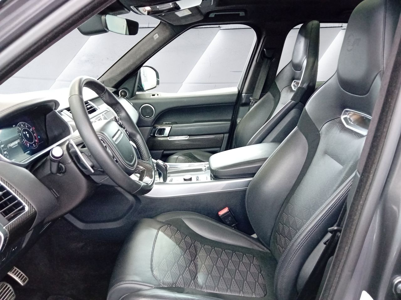 Land-Rover Range Rover Sport 5.0 V8 S/C 423kW (575CV) SVR - Foto 11
