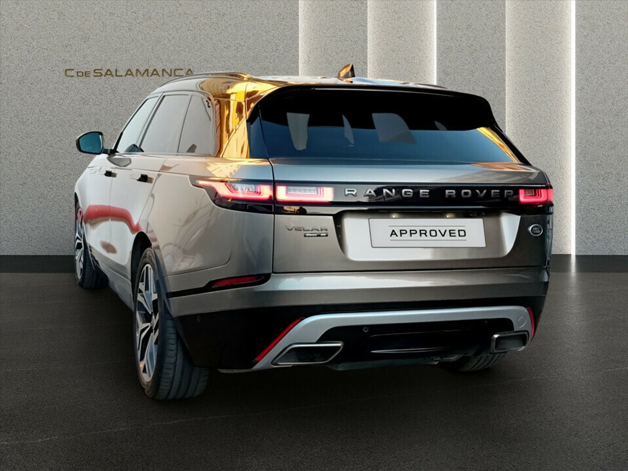 Land-Rover Range Rover Velar 3.0D D300 R-Dynamic SE 4WD Auto - Foto 9