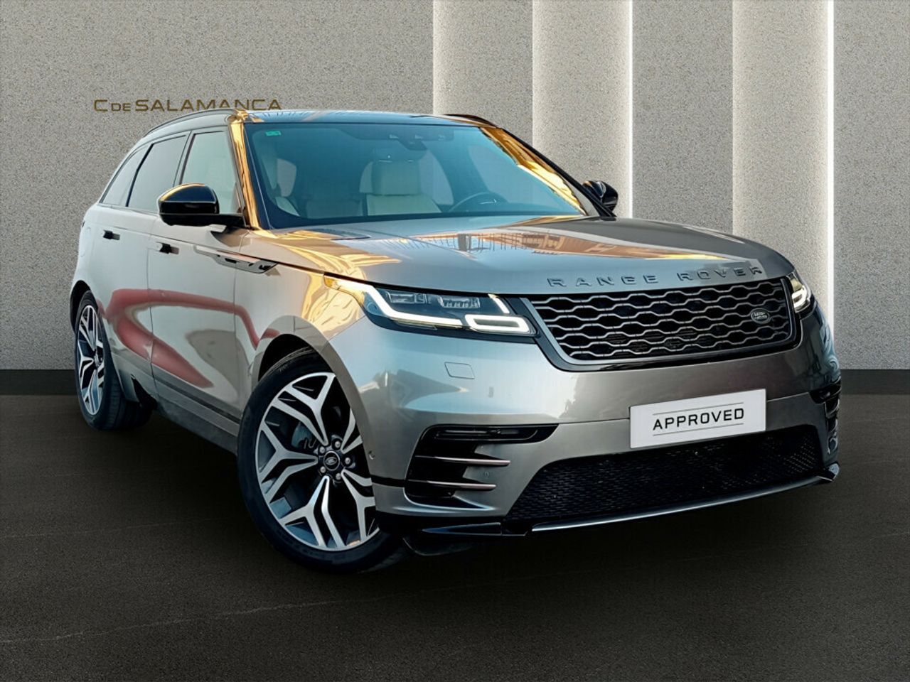 Land-Rover Range Rover Velar 3.0D D300 R-Dynamic SE 4WD Auto - Foto 7