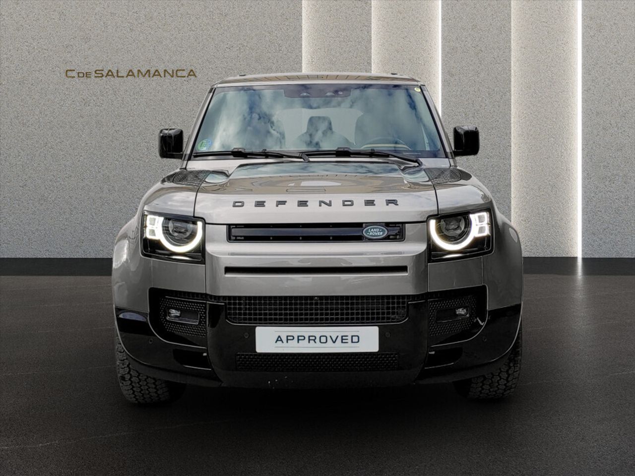 Land-Rover Defender 3.0D I6 250 X-Dyn HSE 130 AT 4WD MHEV - Foto 3