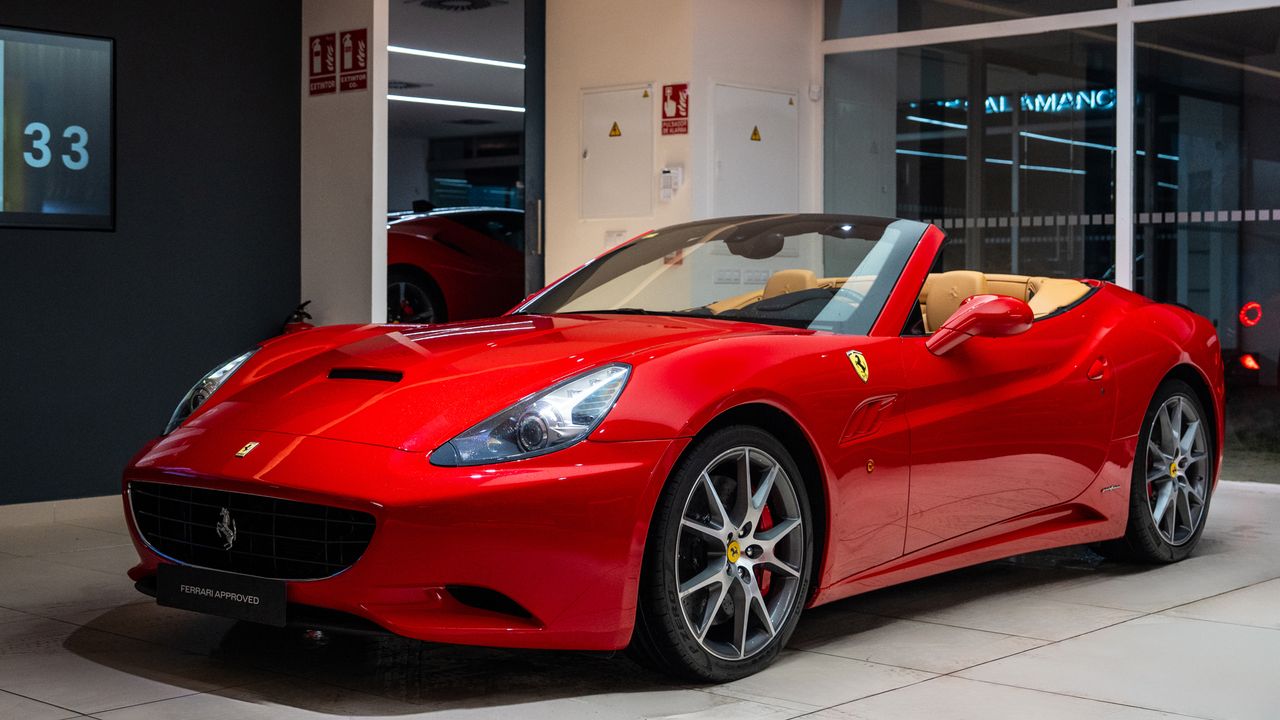 Ferrari California 4.3 V8 (4 plazas) - Foto 3