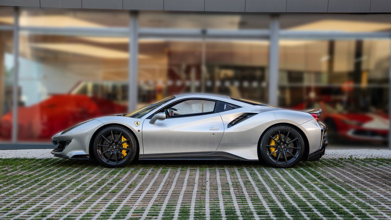 Ferrari 488 Coupé PISTA 2019 - Foto 3
