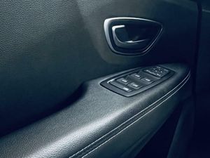 Renault Scénic Limited Blue dCi 88 kW (120CV) - 18  - Foto 16