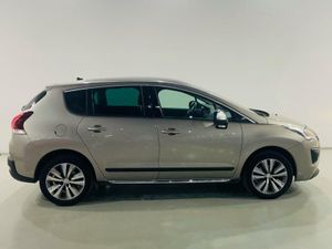 Peugeot 3008 1.6BLUEHDI 120 HP ALLURE S&S  - Foto 2