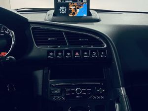 Peugeot 3008 1.6BLUEHDI 120 HP ALLURE S&S  - Foto 11