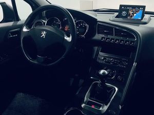 Peugeot 3008 1.6BLUEHDI 120 HP ALLURE S&S  - Foto 3