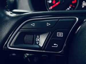 Audi Q2 Design 30 TFSI 85kW (116CV) S tronic  - Foto 10