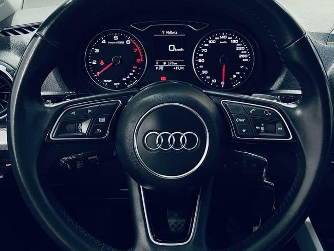 Audi Q2 Design 30 TFSI 85kW (116CV) S tronic  - Foto 9