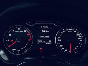 Audi Q2 Design 30 TFSI 85kW (116CV) S tronic  - Foto 12