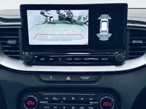 Kia Ceed 1.6 CRDi 100kW (136CV) GT Line  - Foto 17