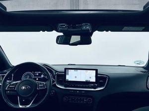 Kia Ceed 1.6 CRDi 100kW (136CV) GT Line  - Foto 11