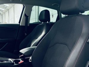 Seat Leon 1.5 TSI 110kW (150CV) DSG-7 S&S FR Ed  - Foto 23