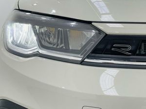 Volkswagen Polo R LINE  - Foto 8