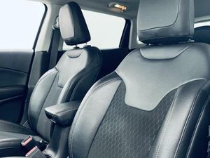 Jeep Compass 1.3 Gse 110kW (150CV) Limited DDCT 4x2  - Foto 19