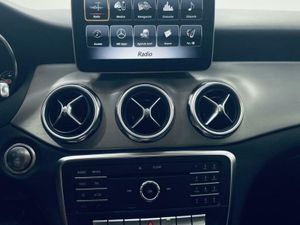 Mercedes GLA GLA 220 D 4MATIC  - Foto 14