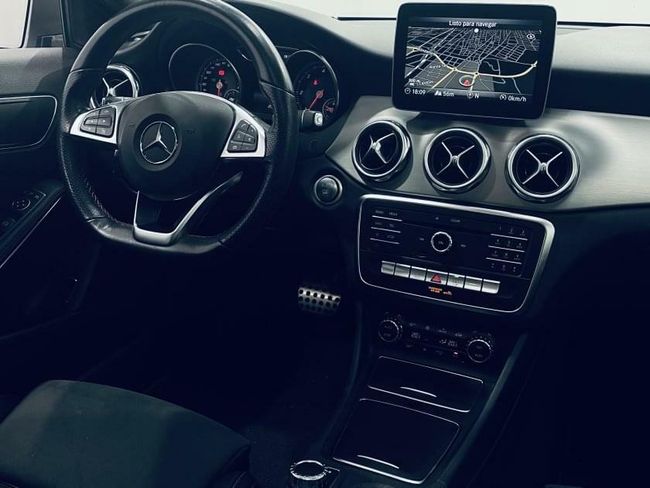 Mercedes GLA GLA 220 D 4MATIC  - Foto 3