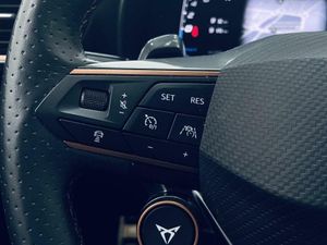 Cupra Formentor 1.4 e-Hybrid 150kW (204 CV) DSG  - Foto 15