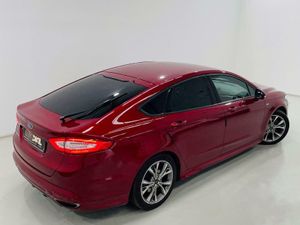 Ford Mondeo 2.0 EcoBoost 177kW PowerShift ST-Line  - Foto 9