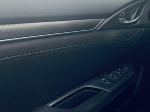 Honda Civic 1.5 I-VTEC TURBO SPORT PLUS  - Foto 17