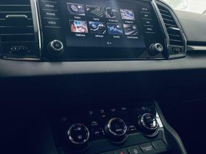 Skoda Karoq 1.5 TSI 110kW (150CV) DSG ACT Ambition  - Foto 15