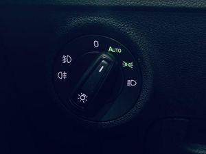 Skoda Karoq 1.5 TSI 110kW (150CV) DSG ACT Ambition  - Foto 13