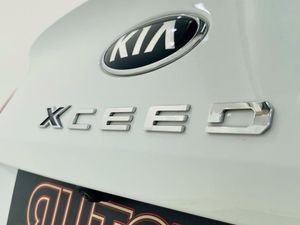 Kia XCeed 1.4 T-GDi Tech 103kW (140CV) DCT  - Foto 7