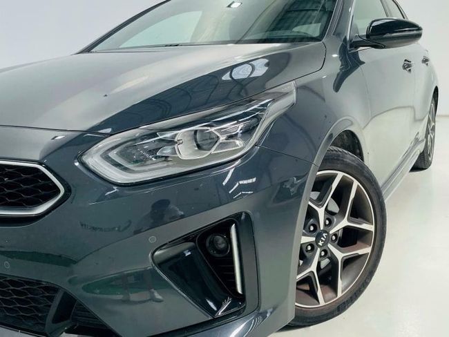 Kia Ceed 1.5 MHEV 118kW (160CV) GT Line DCT  - Foto 6