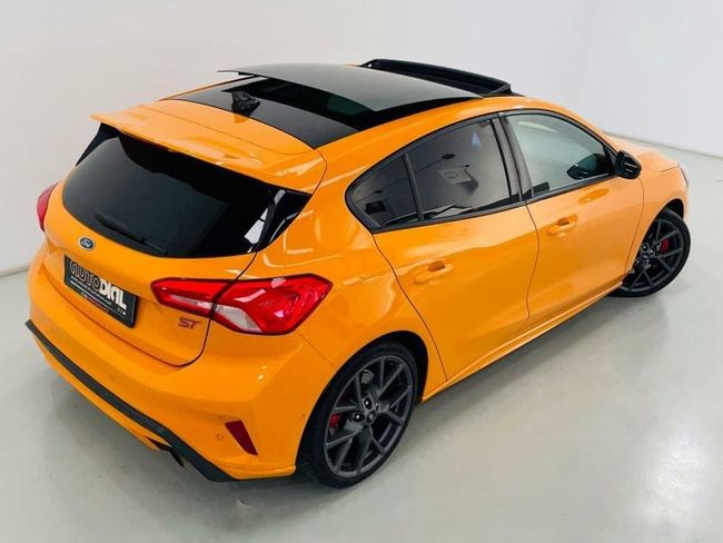 Ford Focus 2.3 Ecoboost 206kW ST 3  - Foto 11