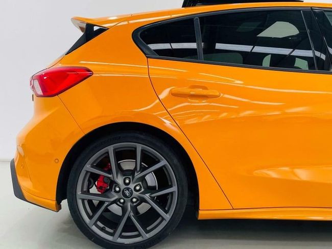 Ford Focus 2.3 Ecoboost 206kW ST 3  - Foto 4