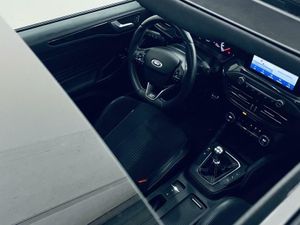 Ford Focus 2.3 Ecoboost 206kW ST 3  - Foto 15