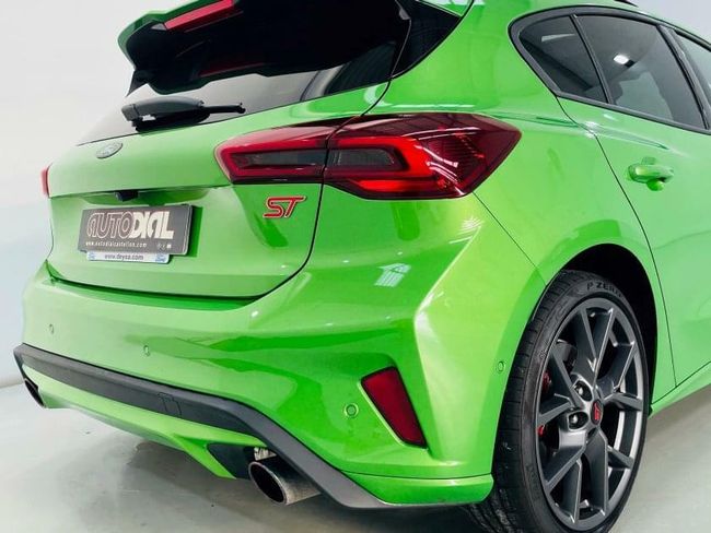 Ford Focus ST Edition 2.3 Ecoboost 206kW (280CV)  - Foto 6