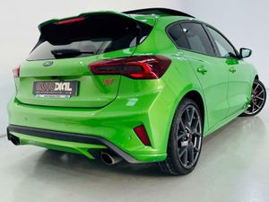 Ford Focus ST Edition 2.3 Ecoboost 206kW (280CV)  - Foto 4