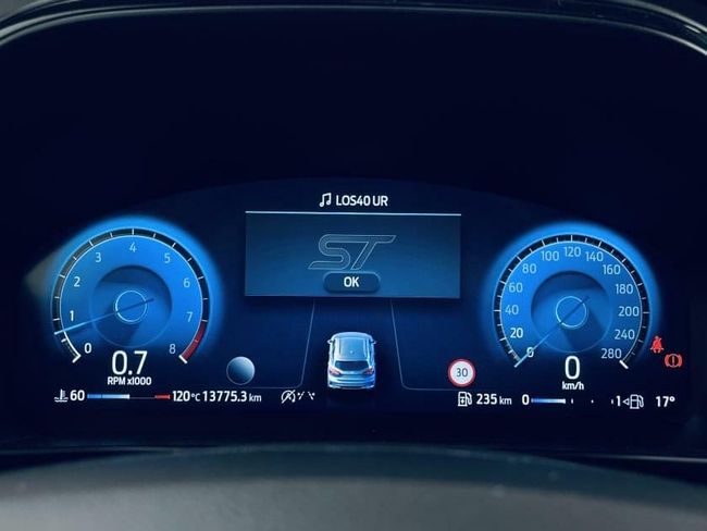 Ford Focus ST Edition 2.3 Ecoboost 206kW (280CV)  - Foto 21