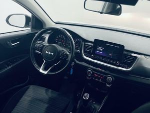 Kia Stonic 1.0 T-GDi 74kW (100CV) MHEV iMT Drive  - Foto 3