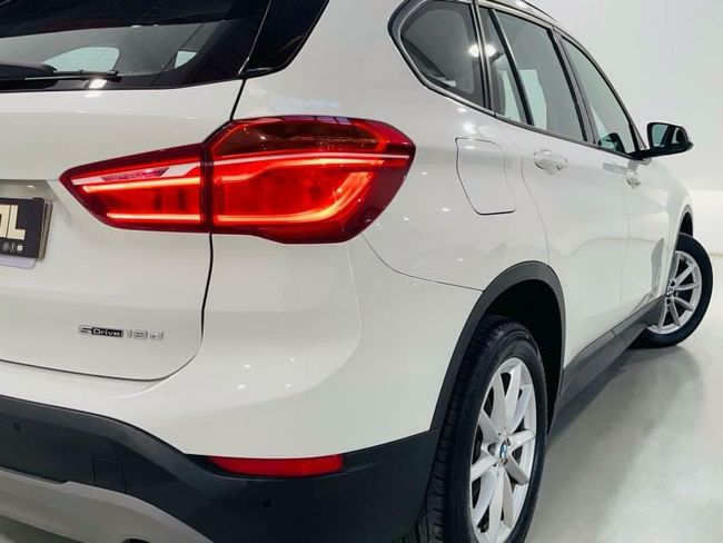 BMW X1 sDrive18dA  - Foto 6