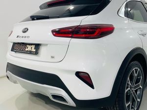 KIA XCEED TECH  - Foto 6