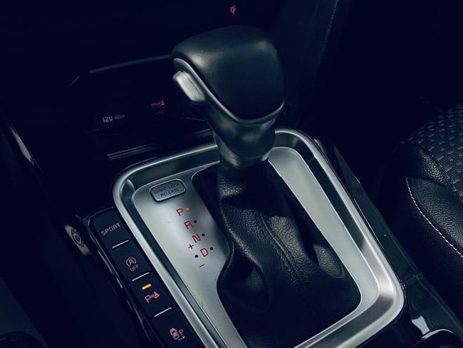 KIA XCEED TECH  - Foto 17