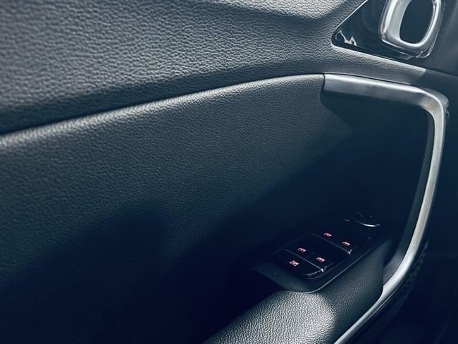 KIA XCEED TECH  - Foto 19