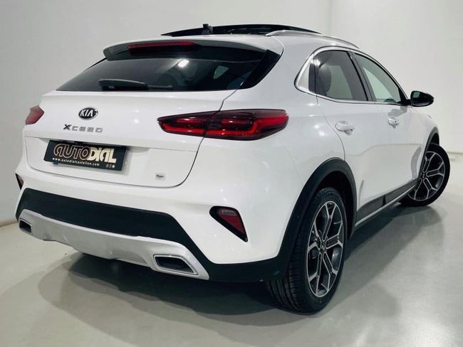 KIA XCEED TECH  - Foto 4