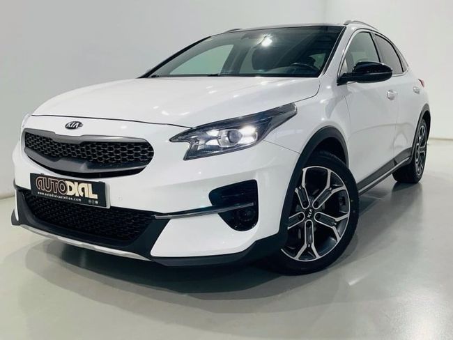 KIA XCEED TECH  - Foto 7