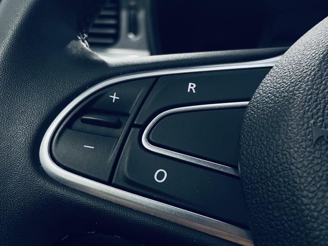 RENAULT KADJAR LIMITED  - Foto 15