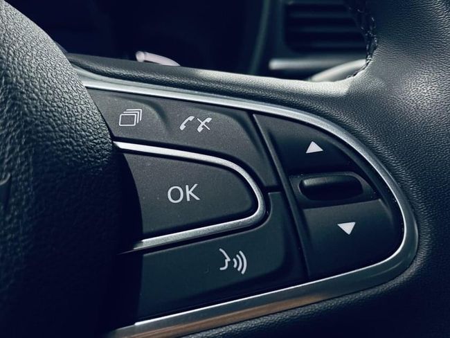 RENAULT KADJAR LIMITED  - Foto 14